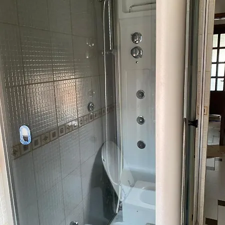 Casa Vacanze Gilli בית הארחה קליארי